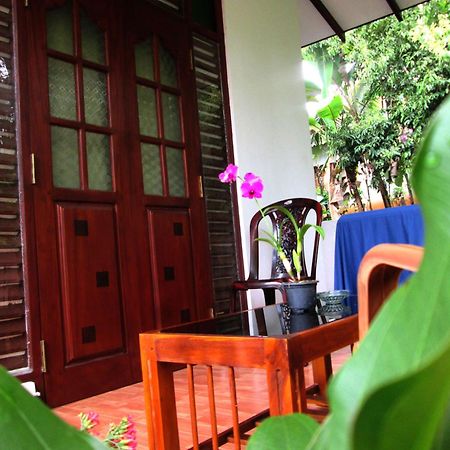 Ranga Villa Хикадува Екстериор снимка