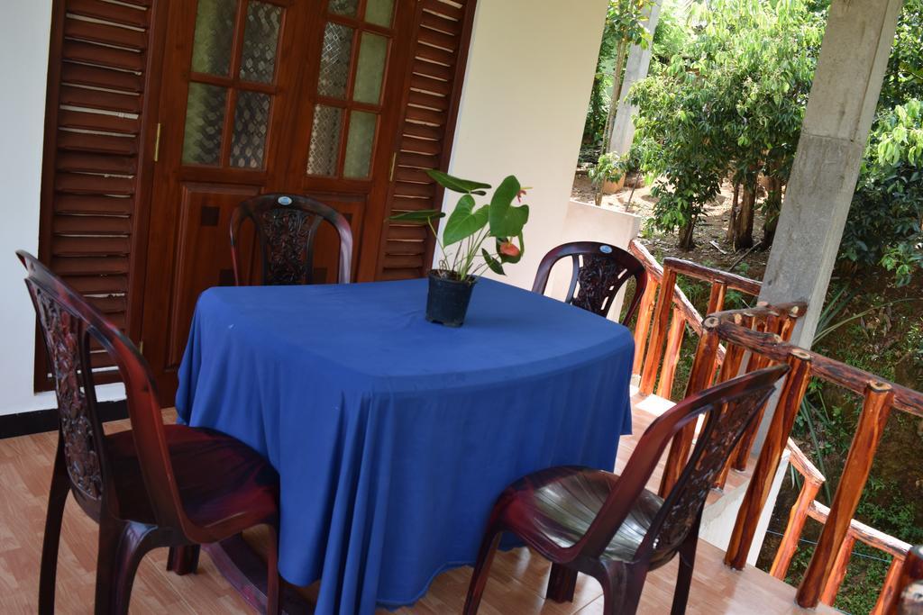 Ranga Villa Хикадува Екстериор снимка